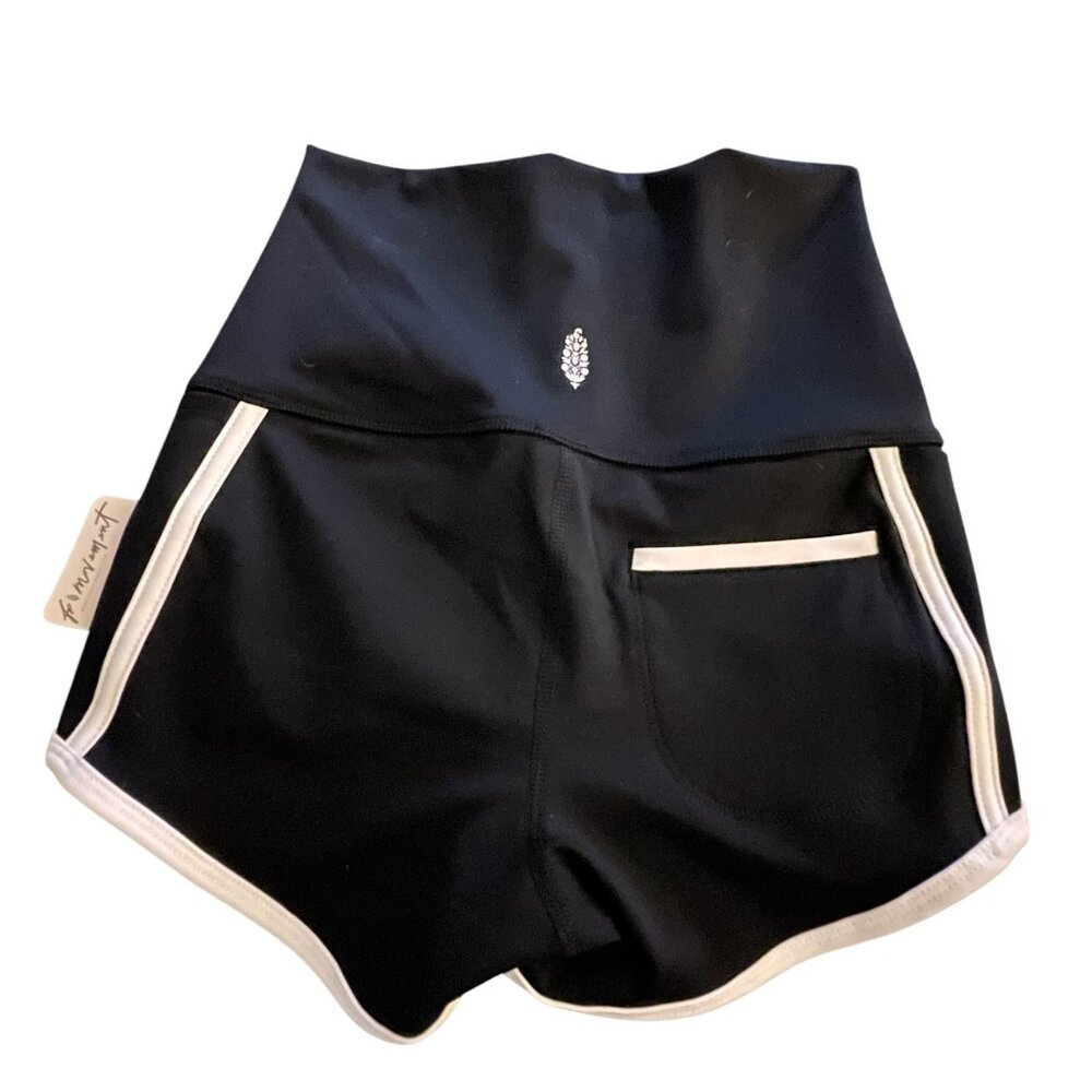 NWT Free People FP Movement Island Time Shorts XS Black White $48 - Picture 6 of 13